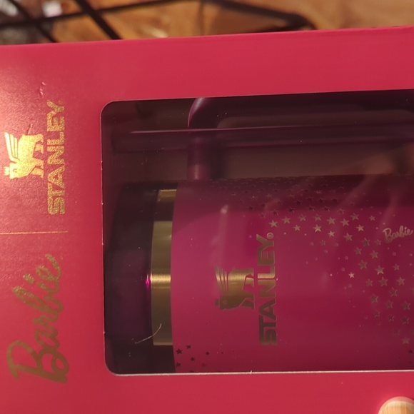 New in box Stanley 40oz Barbie Collection - Picture 2 of 7